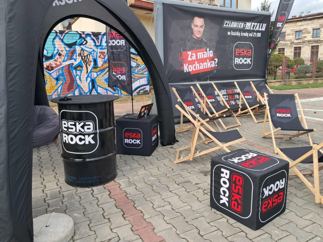Nocny Kochanek posadził 10 drzew na 10-lecie zespołu