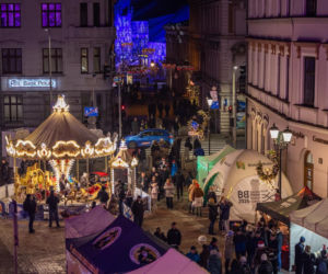To najbardziej świąteczne miasto w województwie śląskim. Częściowo znajduje się w Małopolsce