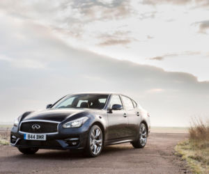 2015 Infiniti Q70