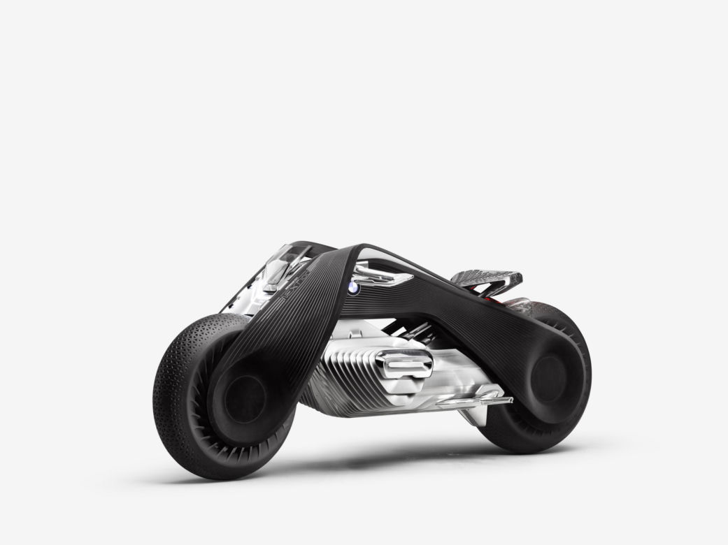 BMW Vision Next Concept 100 – bez kasku, bez upadków