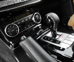 Mercedes-Benz G500