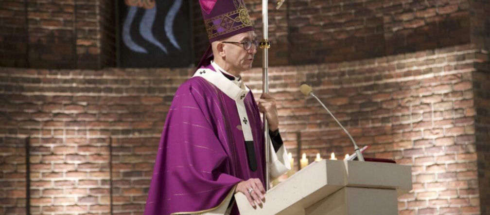 Spędzili 42 godziny na modlitwie w Warszawie. Powód może szokować