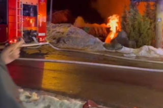 Dramat na weselu. 100 osób uciekało z płonącej karczmy. Ogień objął cały budynek