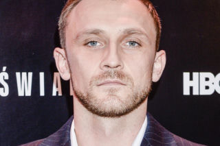 Nowy uczestnik Tańca z Gwiazdami rozpala emocje. Kim jest Kamil Nożyński?