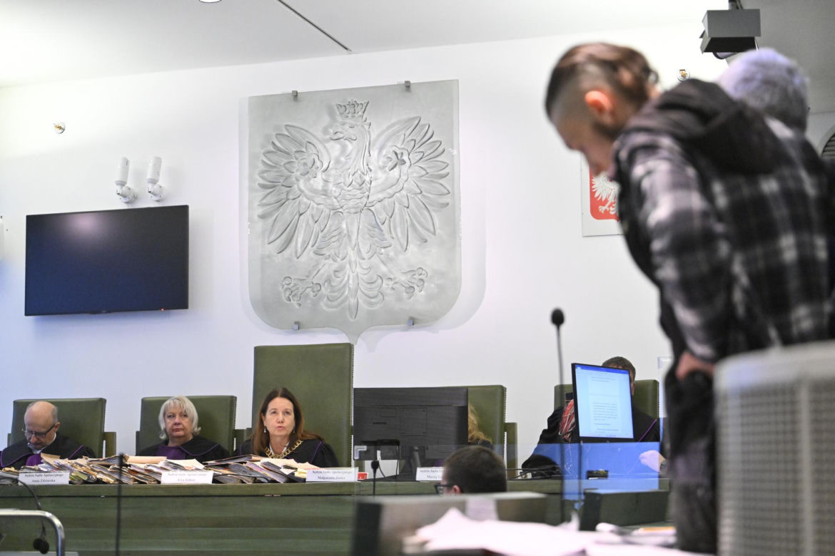 Skazany za zabójstwo matki znów walczy o wolność. Jeden z jego wniosków ma 72 strony