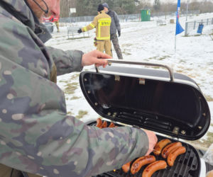 Wycinanie przerębli na zalewie siedleckim 2026