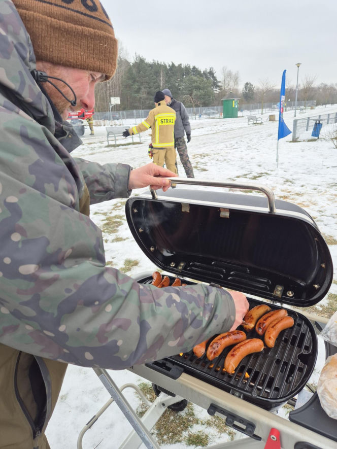 Wycinanie przerębli na zalewie siedleckim 2026