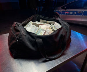 Włamanie w Bytowie. W Wigilię ukradł ponad milion złotych w gotówce