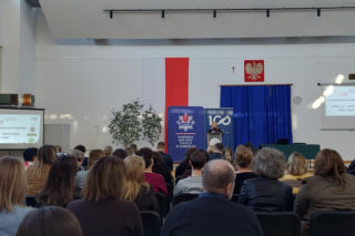 W Zamościu zainaugurowano kampanię „Misja 112 – jeden numer, tysiąc szans”.  Projekt potrwa do czerwca