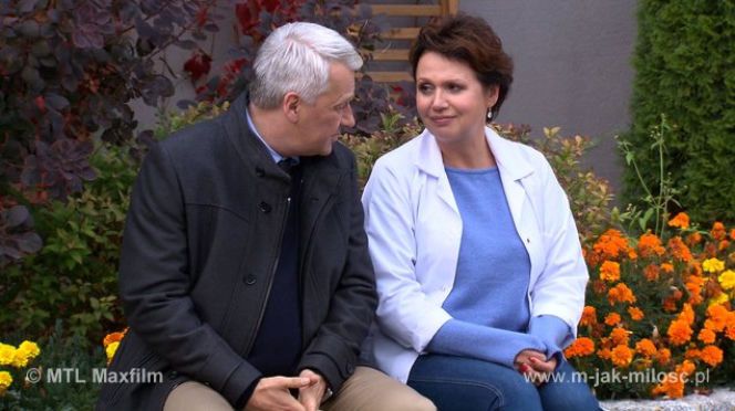M jak miłość odc. 1114. Marysia (Małgorzata Pieńkowska), Robert Bilski (Zbigniew Stryj)