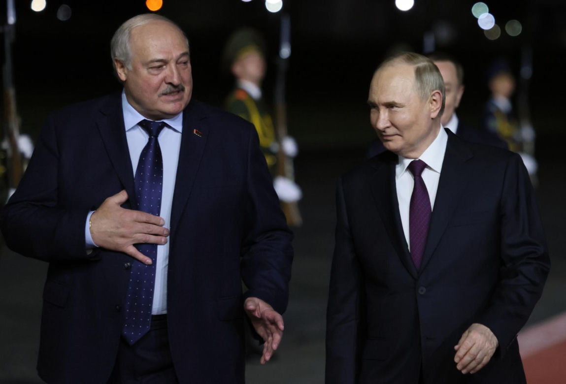Putin na Białorusi. Celem wizyty rozmowy z Łukaszenką o ćwiczeniach wojskowych