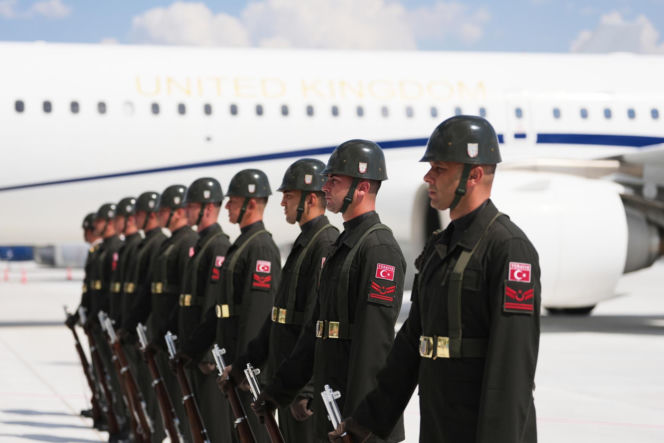 Szczyt NATO. Rutte: Stany Zjednoczone są całkowicie oddane Sojuszowi