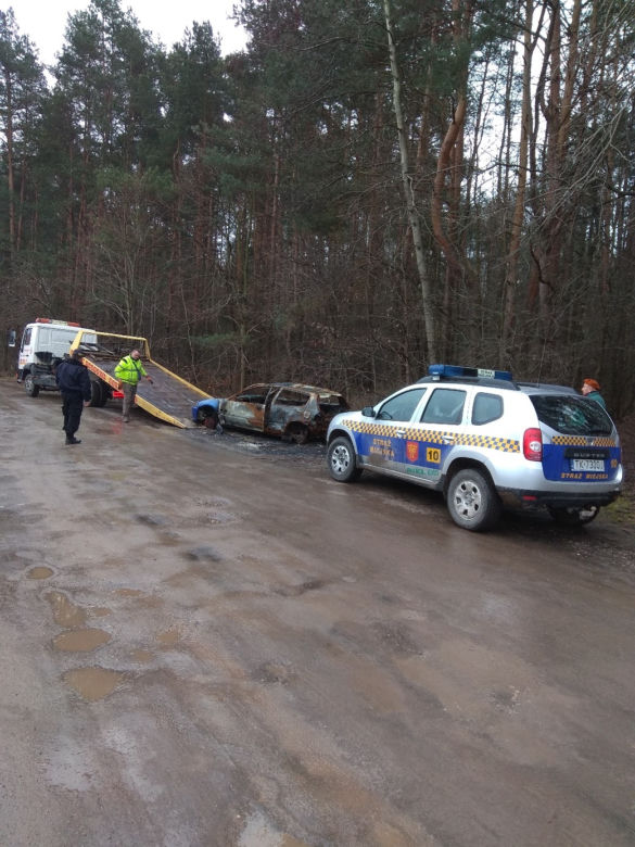 Wielkie sprzątanie straży miejskiej. Koniec PLAGI wraków na kieleckich ulicach