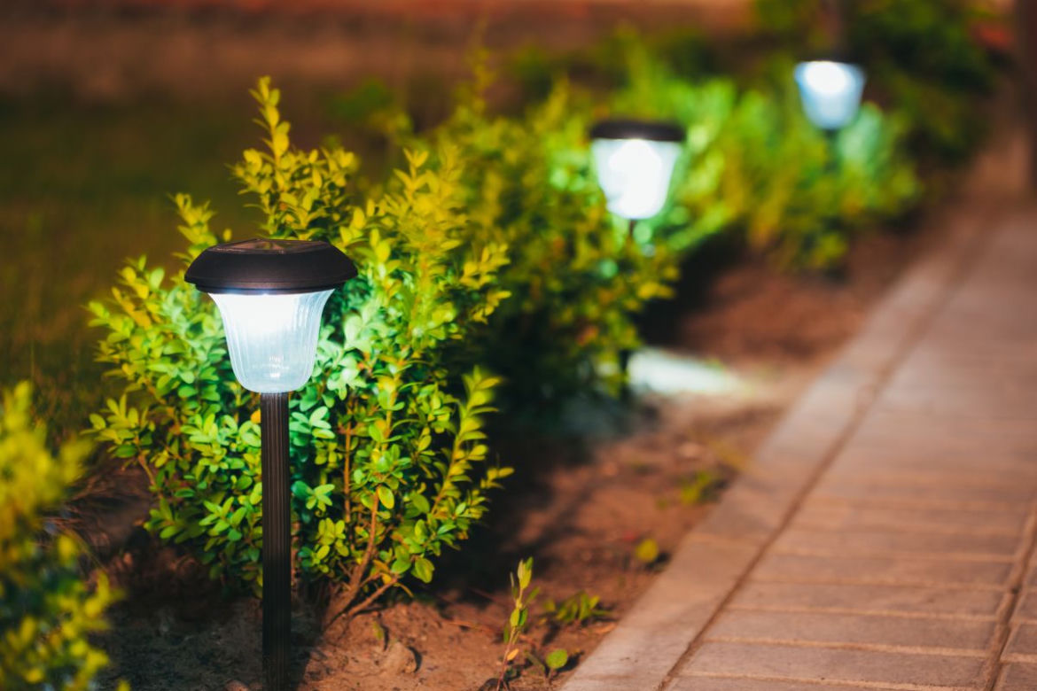 Lampa solarna