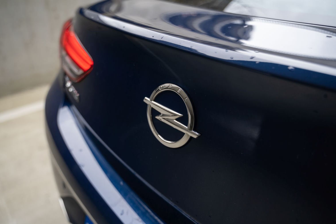 Opel Insignia Grand Sport 2.0 Turbo 200 KM AT9 Business Elegance