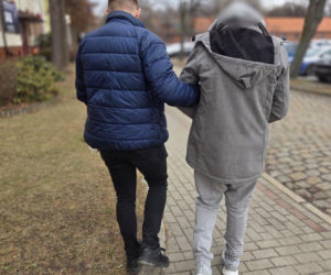 Ukrywał się za granicą, wrócił i wpadł. Spektakularna akcja policji