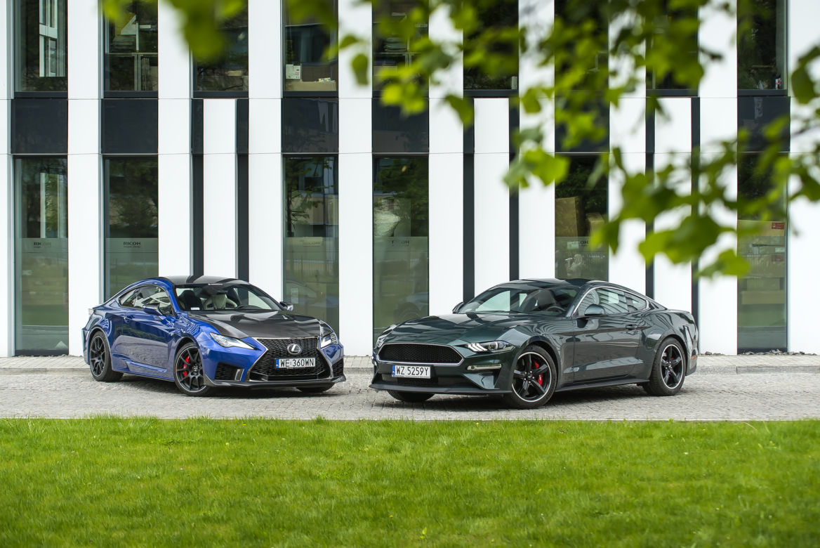Lexus RC F Carbon 5.0 V8 vs. Ford Mustang Bullitt 5.0 V8