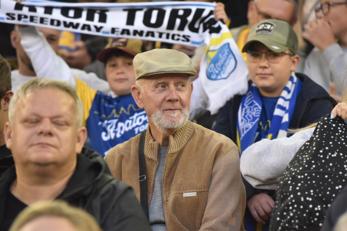 PRES Grupa Deweloperska Toruń - Betard Sparta Wrocław. Zdjęcia kibiców i zawodników z półfinału PGE Ekstraligi na Motoarenie