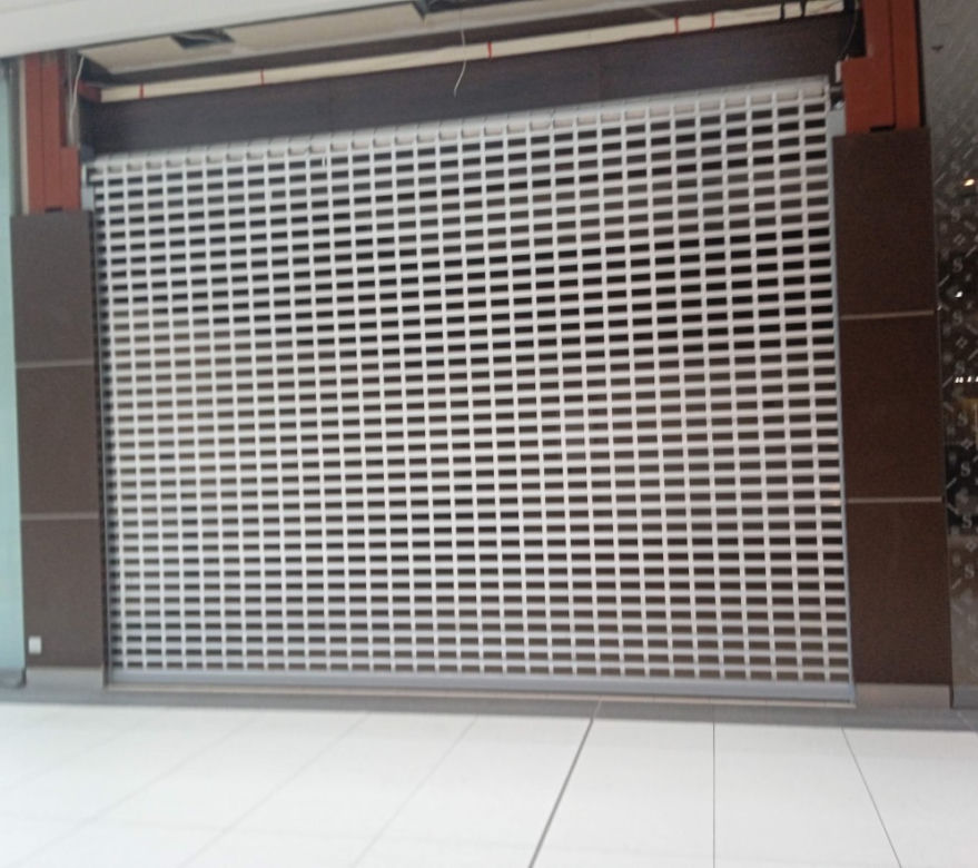 Pustki w Galerii Malta w Poznaniu