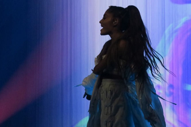 Ariana Grande w Paryżu. Pierwszy koncert Dangerous Woman Tour po zamachu w Manchesterze