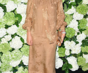 Zamieniła imprezy na jasełka! Kate Moss wzorową parafianką