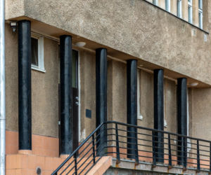 Wieżowiec przy ul. Sewerynów 4 w Warszawie