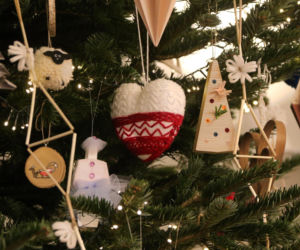 W Pałacu Prezydenckim już święta. Marta Nawrocka z rodziną ubierała choinkę