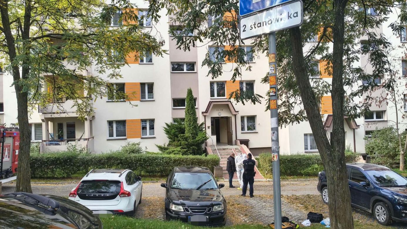 Kielce. Cztery ciała w jednym bloku. Prokuratura bada hipotezę samobójstwa rozszerzonego