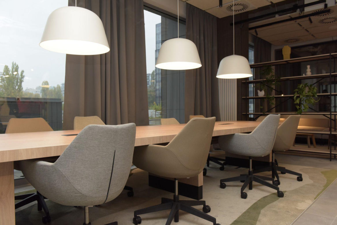 Wnętrza Noli Mokotów od Noli Studios – przestrzeń wspólna