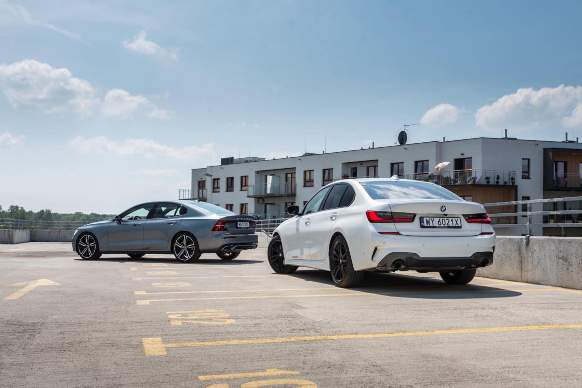 BMW 330i vs Volvo S60 T5