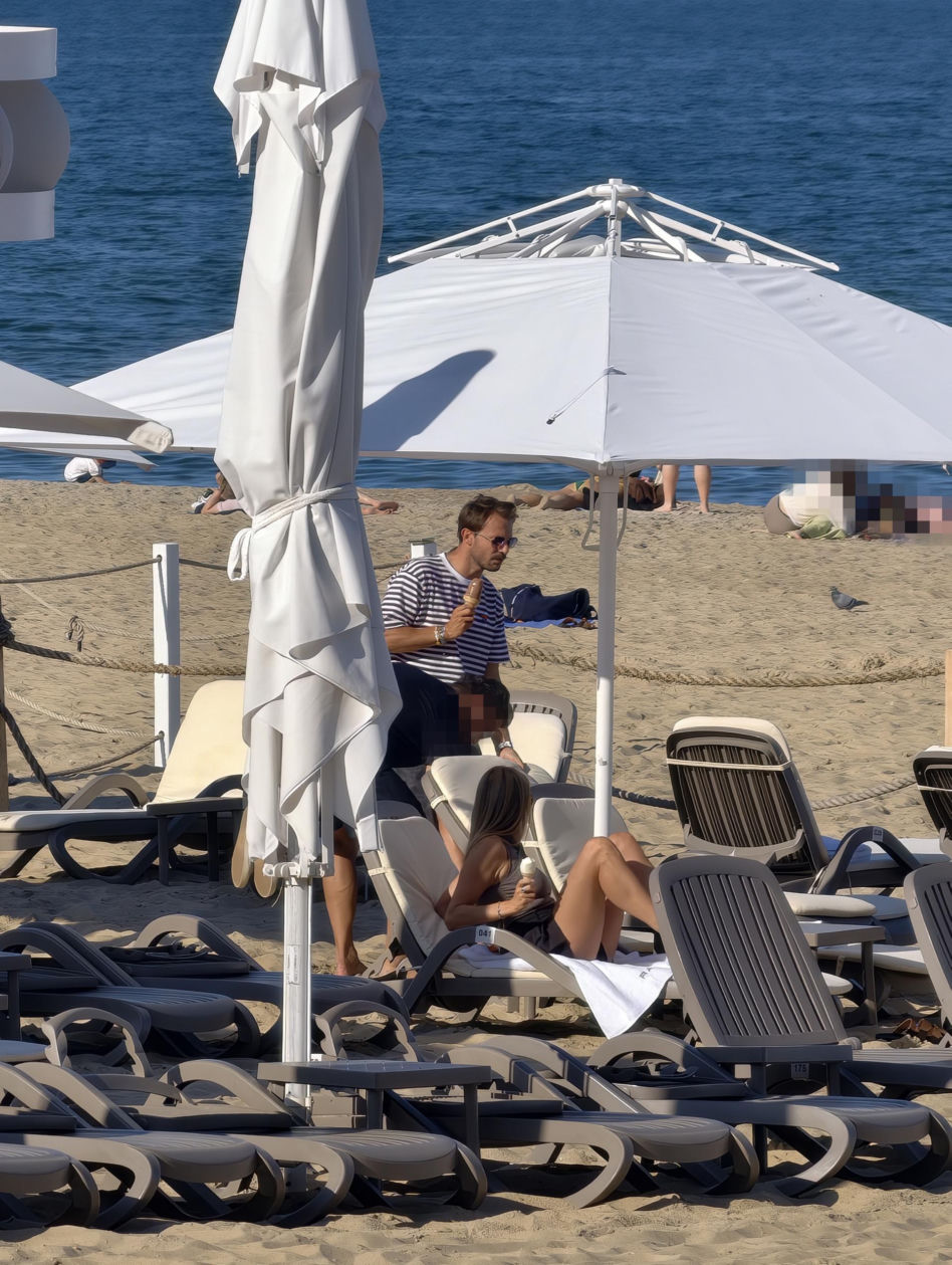 Mateusz Banasiuk na plaży w Sopocie. Tak wyglądał, gdy zrzucił koszulkę!