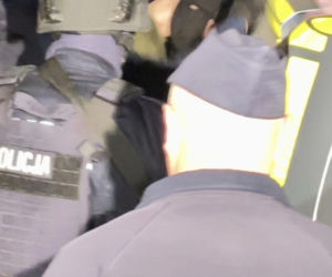 19-latek dokonał ataku w szkole w Ostrołęce. Usłyszał zarzuty
