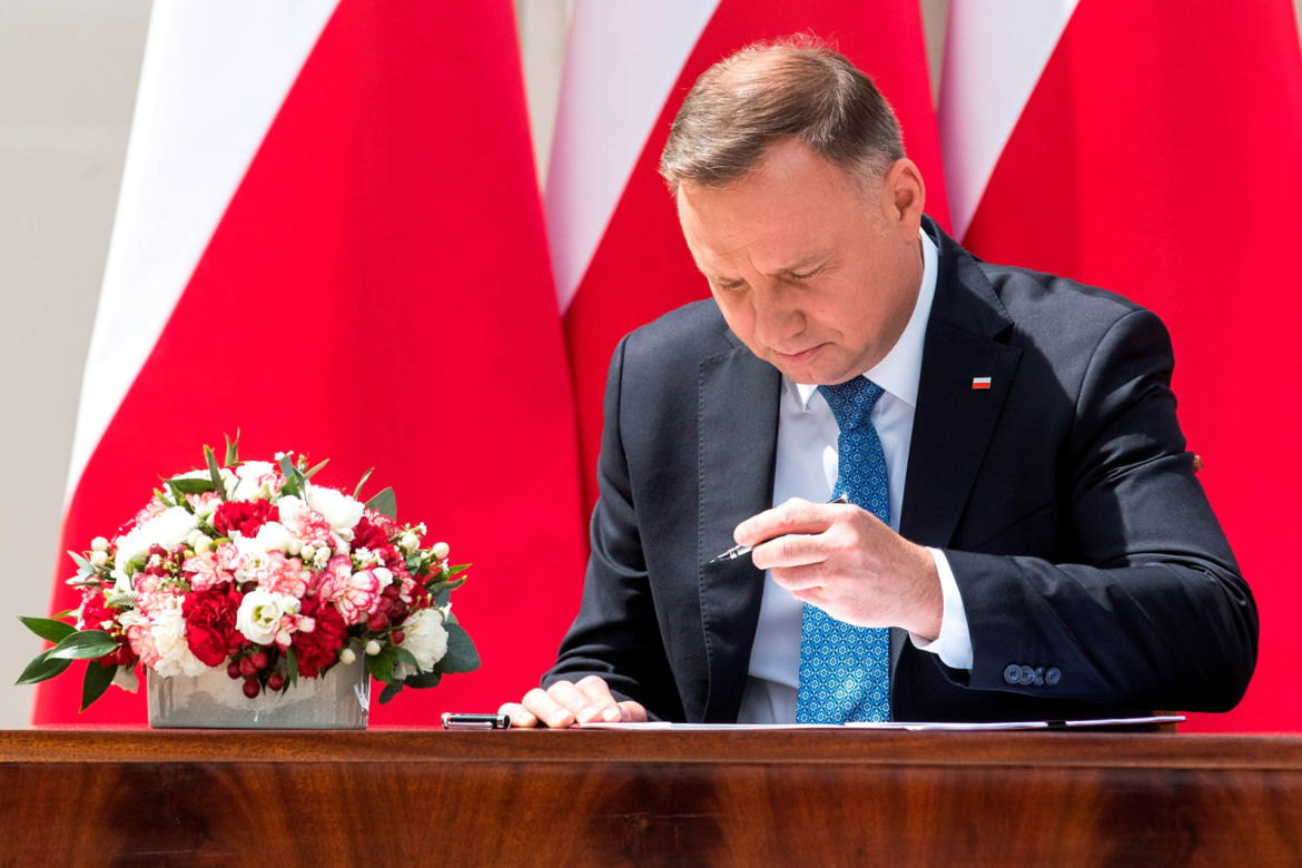 5300 zł podwyżki dla posłów!