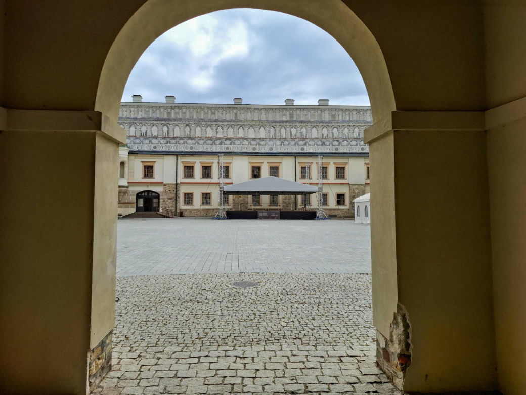 Mało kto wie o tym polskim zamku. To prawdziwa perła Podkarpacia
