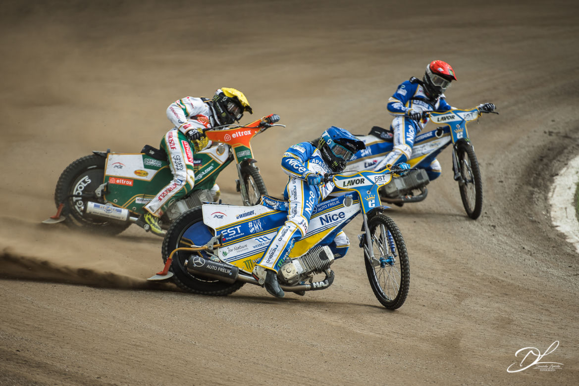 Powrót kibiców na Motoarenę. Tak fani przeżywali mecz Apatora Toruń z Włókniarzem Częstochowa
