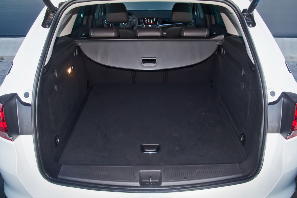 Opel Astra Sports Tourer 1.6 CDTi BiTurbo Elite