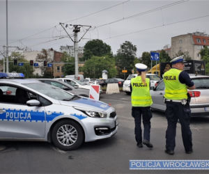 Pożar w centrum Wrocławia. Koparka uszkodziła gazociąg