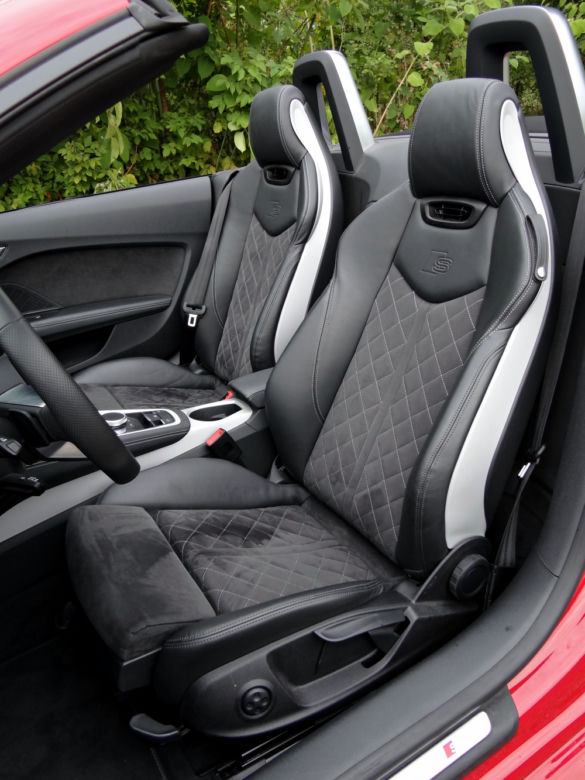 Audi TT Roadster 2.0 TFSI quattro S-tronic