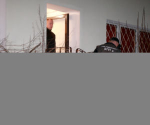SŁYSZAŁAM, JAK ODCINAŁ JEJ GŁOWĘ.