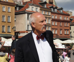 Janusz Korwin Mikke pod Kolumną Zygmunta