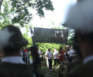 Protest przeciwko Markowi Kuchcińskiemu w Przemyślu
