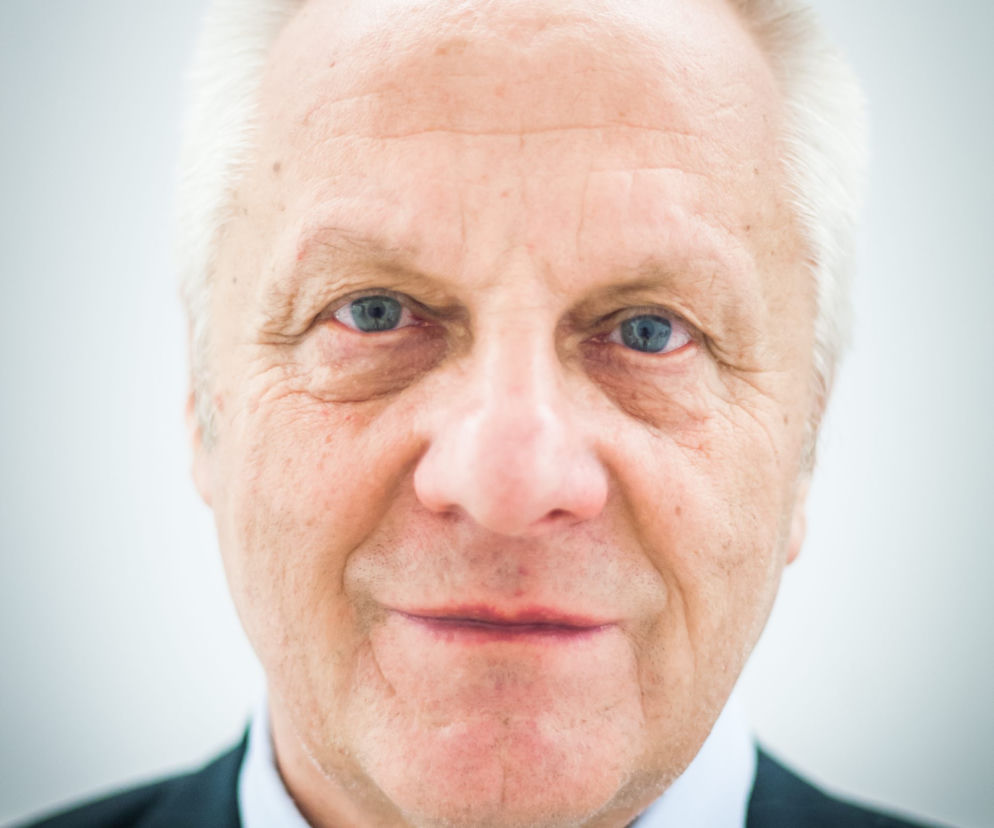 Niesiołowski pogróżki