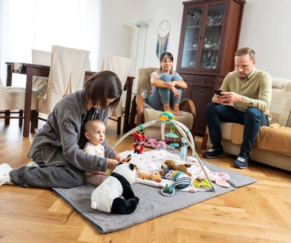 Pierwsza miłość streszczenia odcinków 4100-4104. Marta zaczyna rozumieć, o co chodzi w sprawie Joanny S. Czy da radę przekonać do swojej teorii policję?