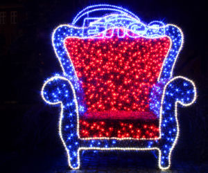 Iluminacja świąteczna na pl. Lotników