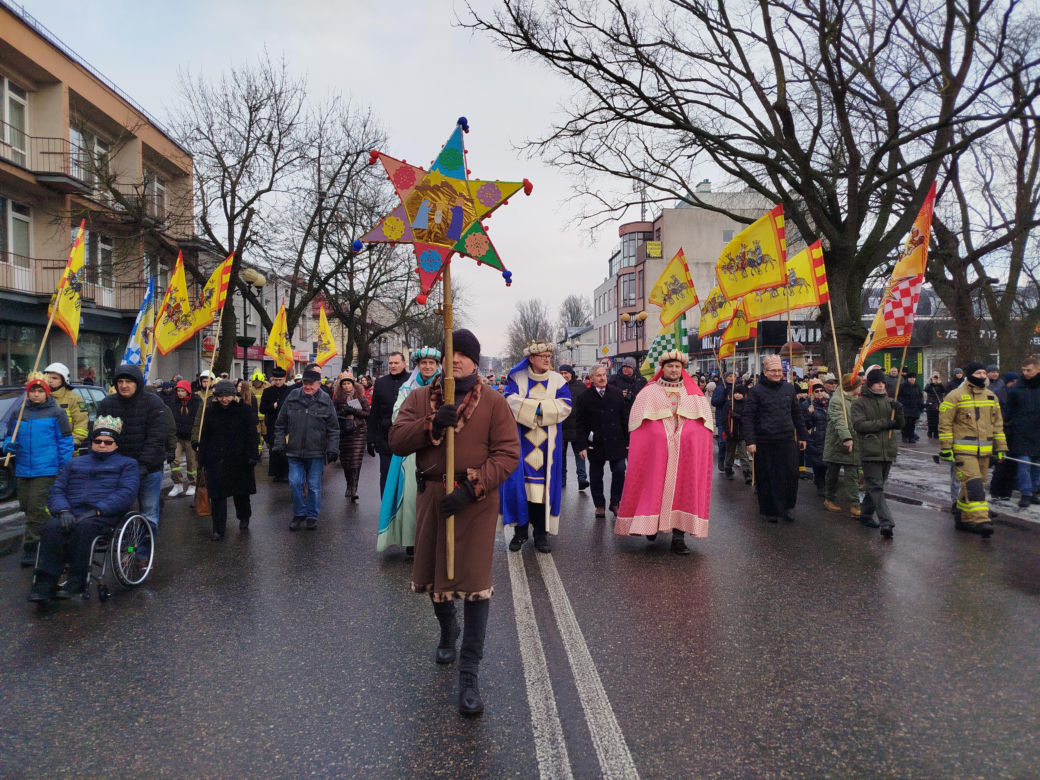 Z okazji rozpoczętego w styczniu 2025 Roku Jubileuszowego, tegoroczne obchody święta Trzech Króli w Siedlcach były wyjątkowo uroczyste. 