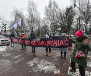 Międzymiastowy protest samochodowy pod Radiem Maryja. Strajkowali w Święto Trzech Króli