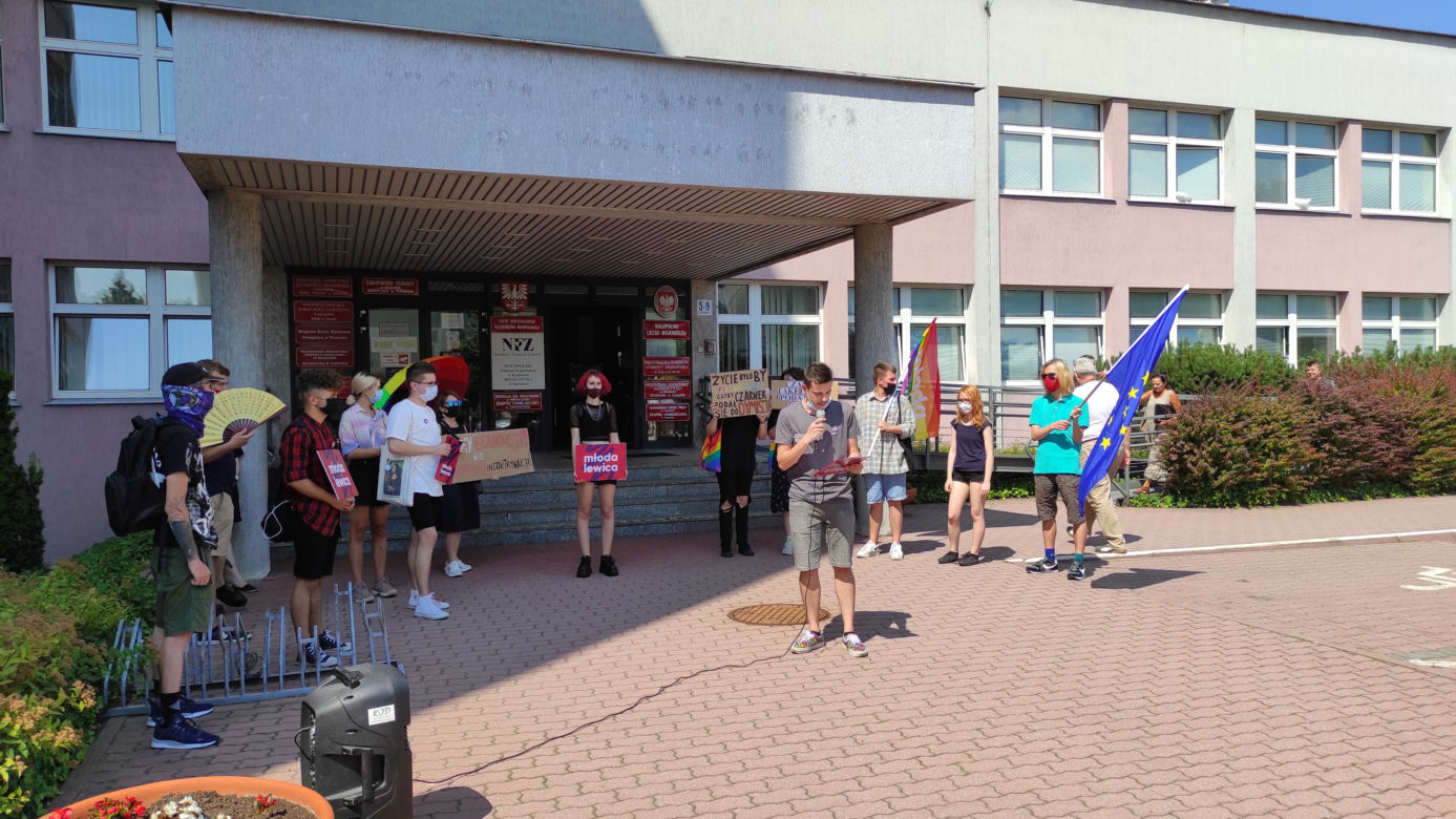 STOP Czarnek - protest Młodej Lewicy w Tarnowie