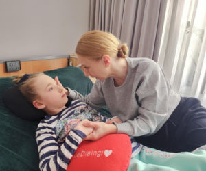 Jej serduszko nagle się zatrzymało. 10-letnia Inga jest uwięziona we własnym ciele. Wiemy, że ona wszystko słyszy