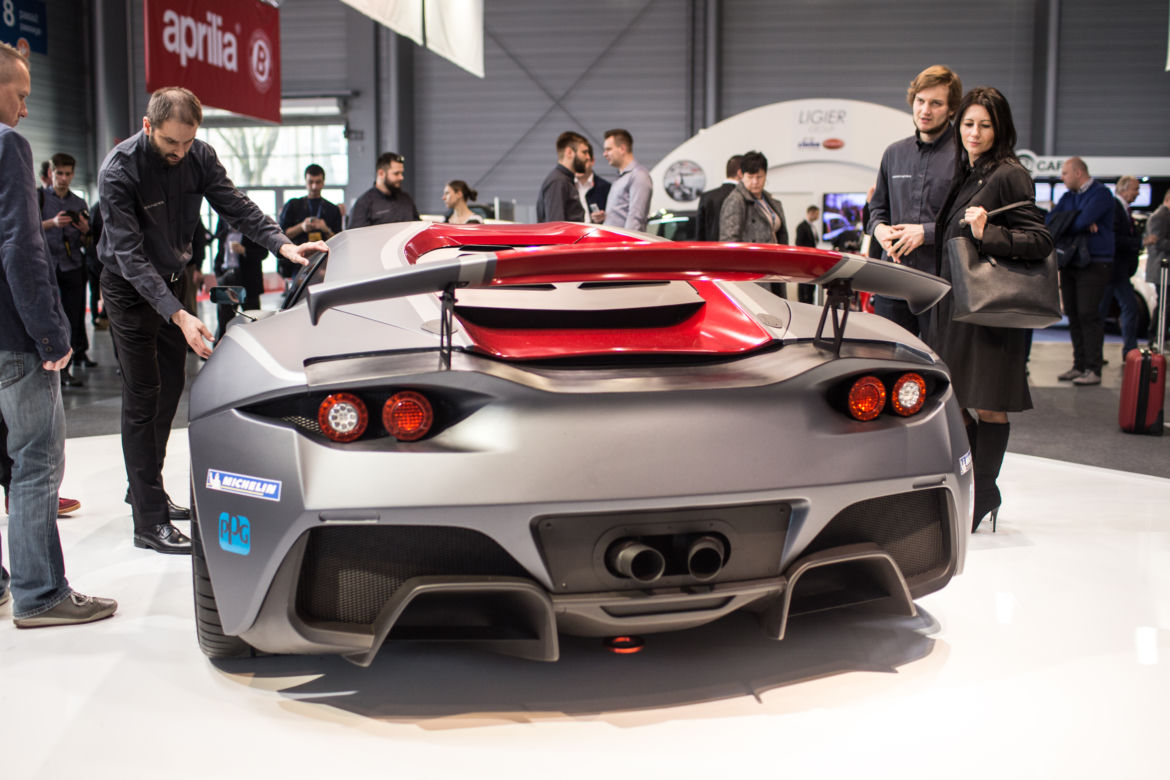 Arrinera Hussarya