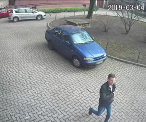 Ten mężczyzna ma :lepkie ręce. Poznajesz go?